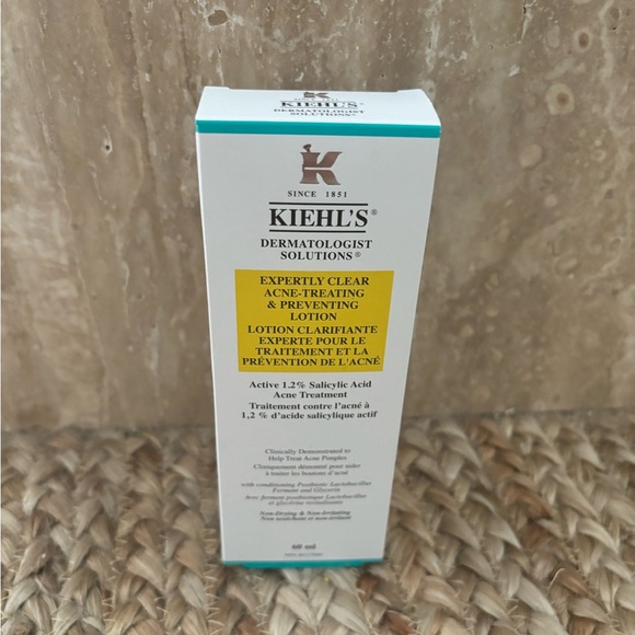 Brand new Kiehl’s Expertly Clear Moisturizer for Acne Prone Skin - Picture 2 of 3